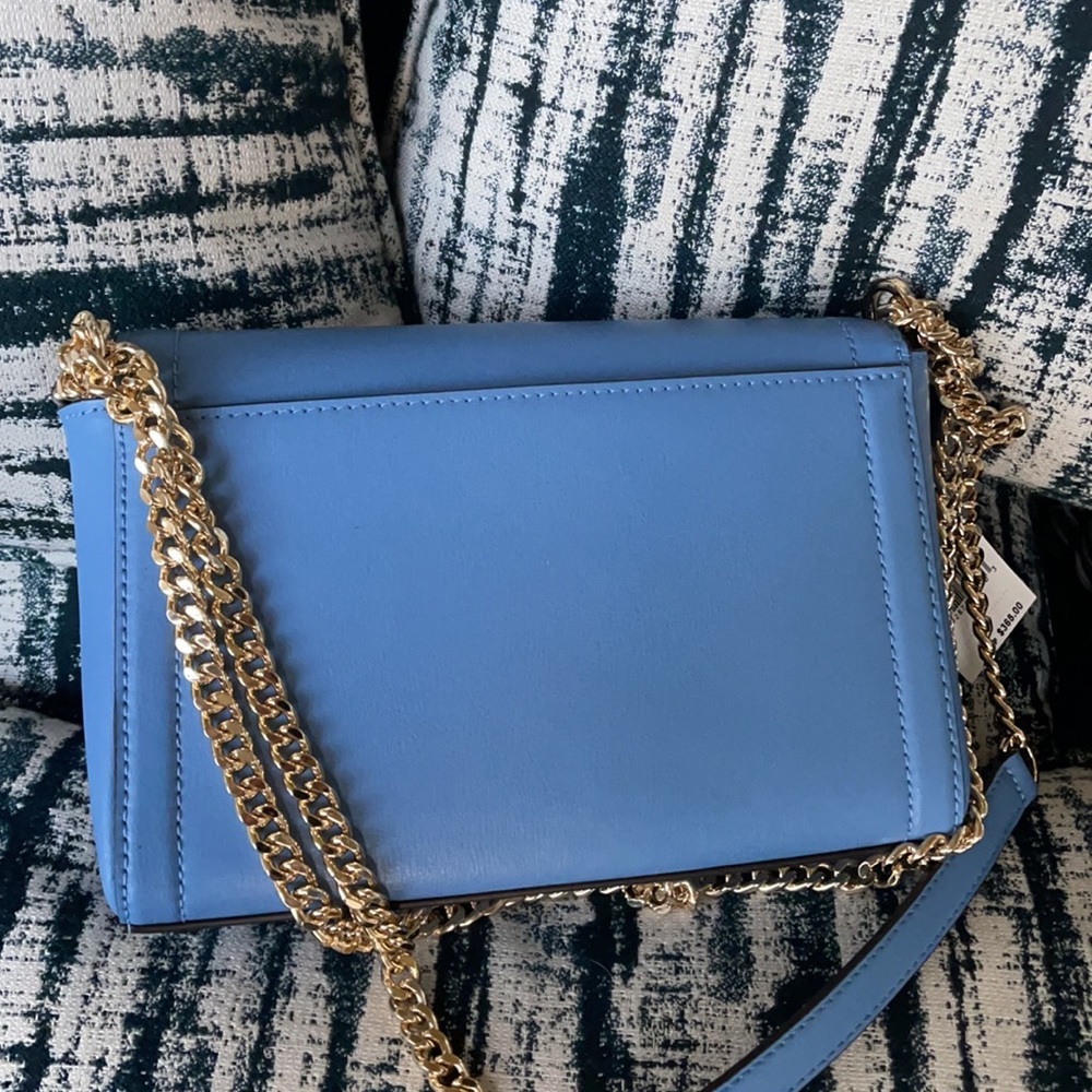 Michael Kors Kinsley Medium Flap Shoulder Bag Crossbody in French Blue - Picture 2 of 16